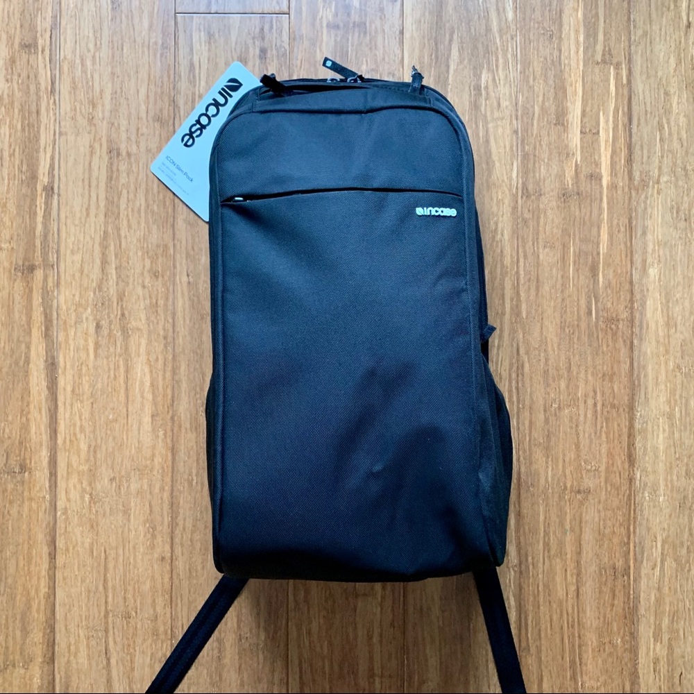 INCASE ICON Slim Pack Laptop Backpack